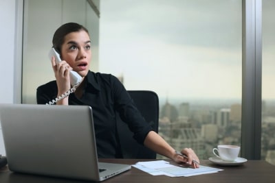 woman-phone